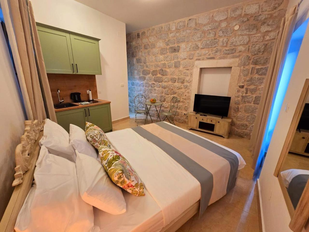 Apartments Kotor Old Town Exterior photo