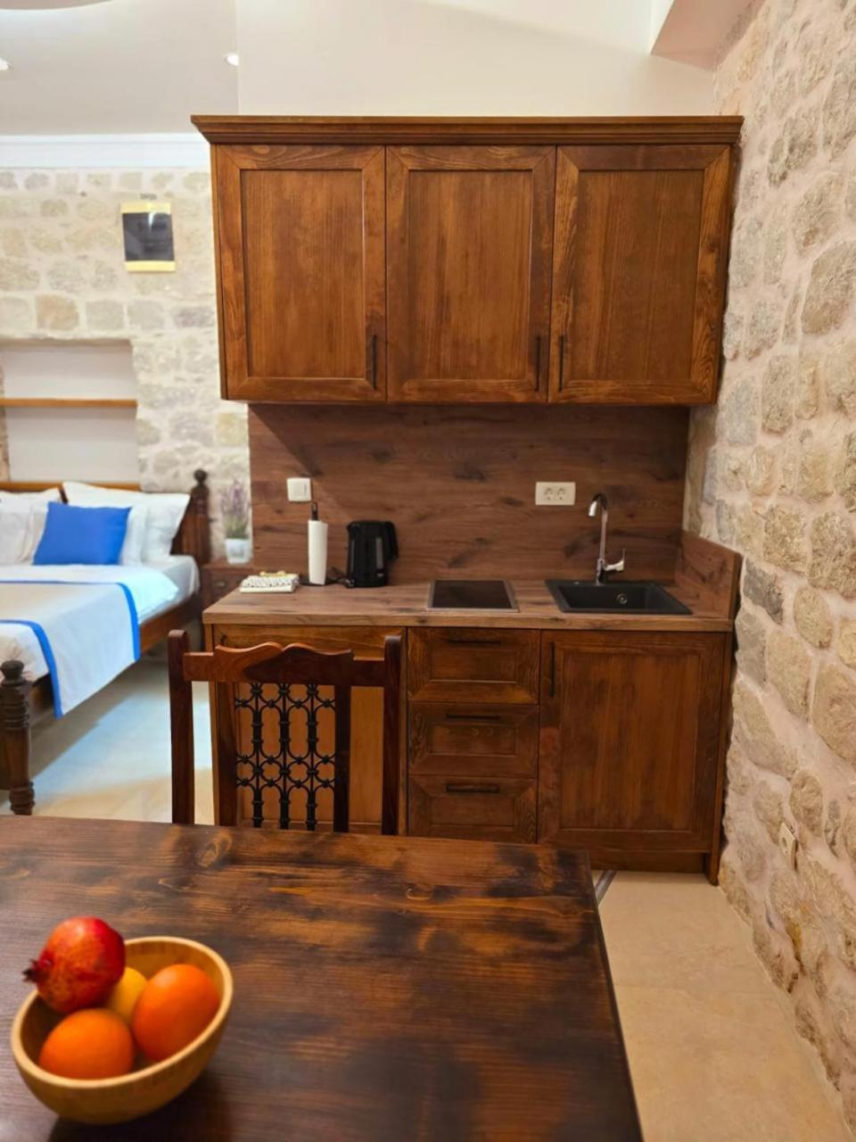 Apartments Kotor Old Town Exterior photo