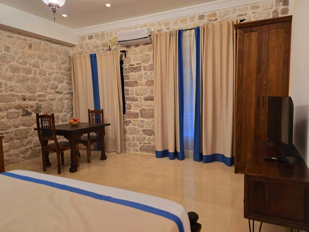 Apartments Kotor Old Town Exterior photo